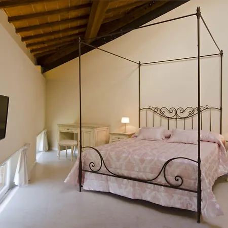 לינה וארוחת בוקר Del Sole