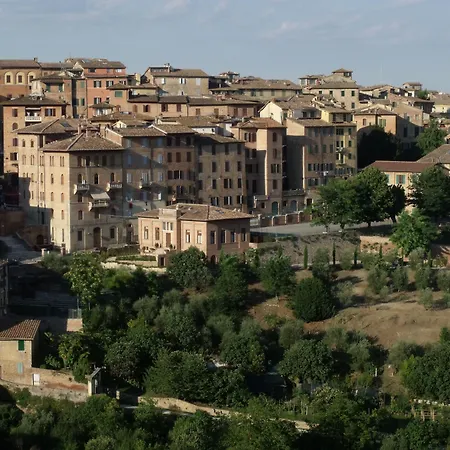 Del Sole לינה וארוחת בוקר