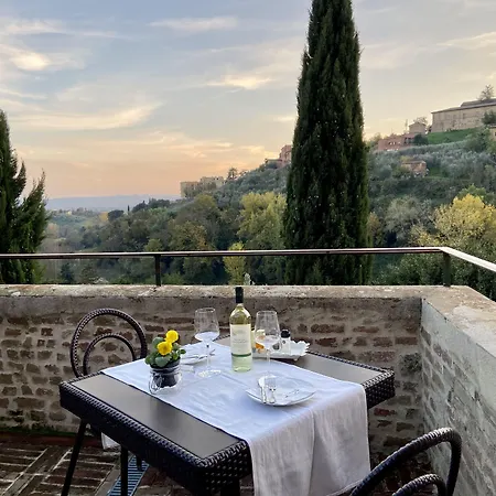 Del Sole לינה וארוחת בוקר